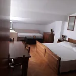 Studio Apartment Makarska 8